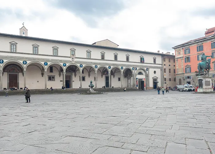 A Due Passi Dal Duomo Di * Florens